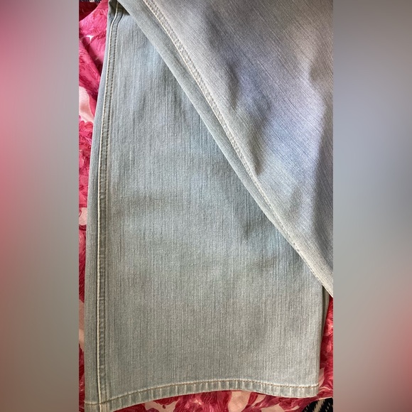 Lafayette 148 New York Light Blue Jay Straight Leg Jeans - Picture 4 of 7